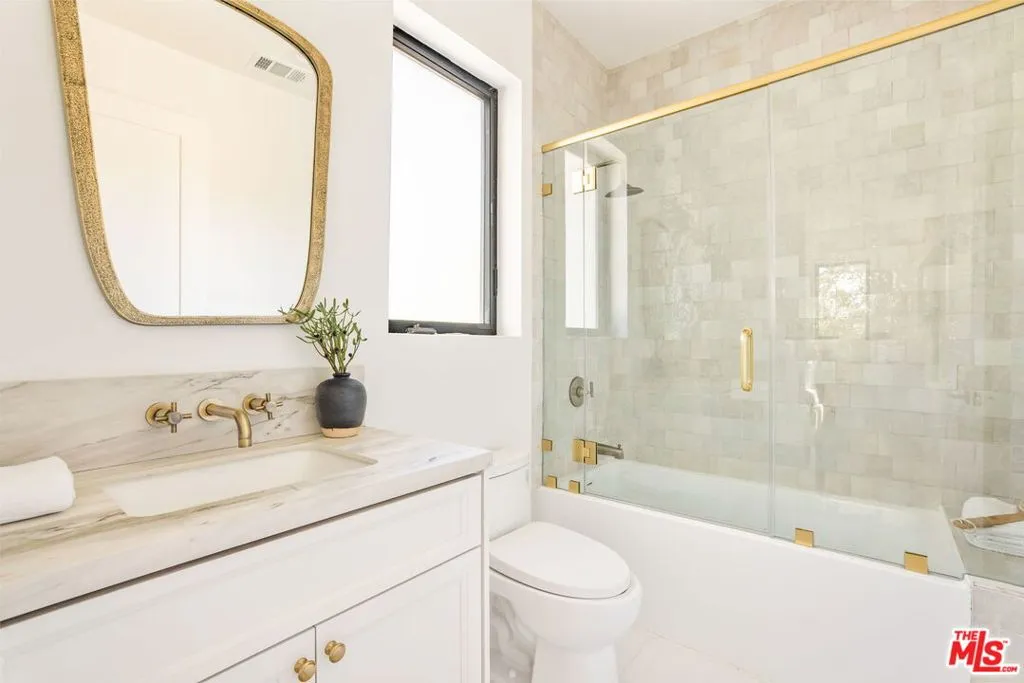 16815 Shileno Place, Encino, California 91436 home-pic-34